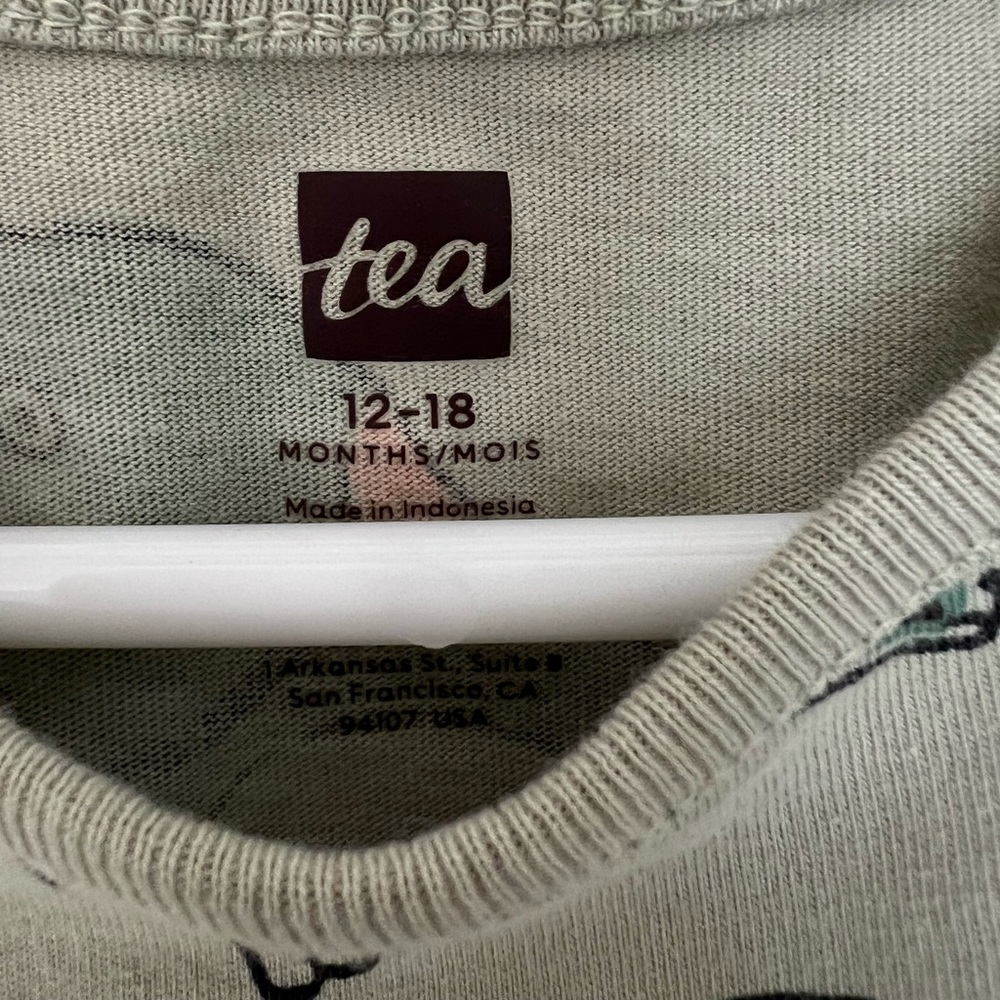Tea Collection onesie - Picture 2 of 2